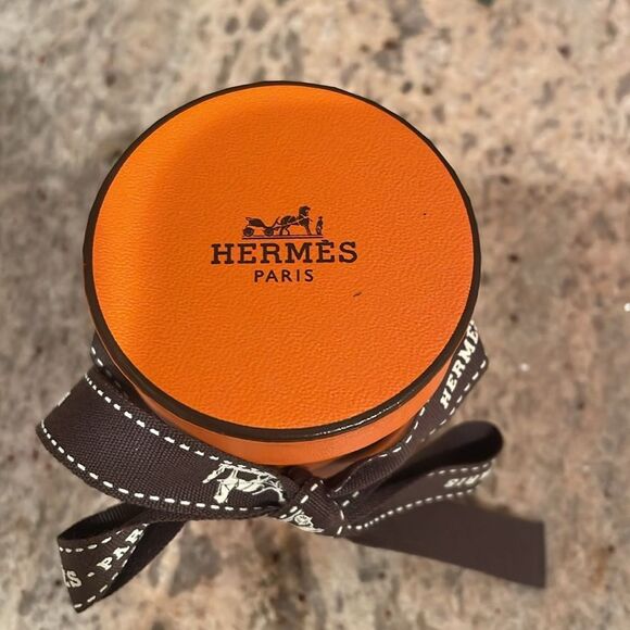 NWT Hermes Twilie round container - Picture 4 of 8